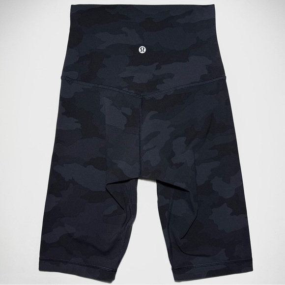Lululemon Align Super High Rise Short *10" in Heritage 365 Camo Deep Coal Multi - Picture 5 of 8